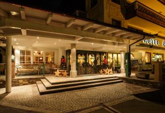 Hotel Plattenhof has Balcony rooms