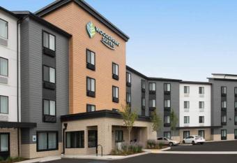 Woodspring Suites Seattle Tukwila allows 18 year olds to book a room