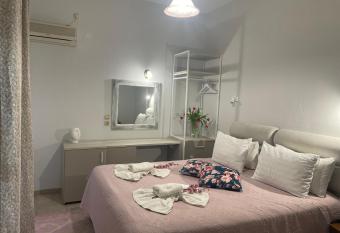 Hotel Karagianni has Balcony rooms