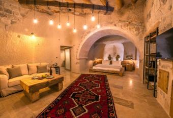 Dream of Cappadocia has rooms with a private hot tub