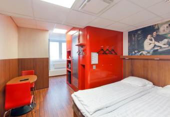 Omena Hotel Helsinki City Centre allows 18 year olds to book a room