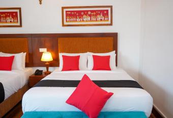 The Grand Hanthana has rooms with a private hot tub