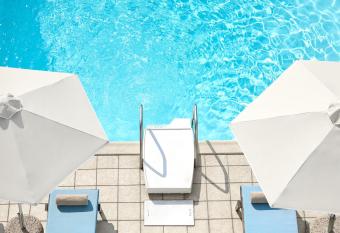 Kazaviti Hotel allows 18 year olds to book a room