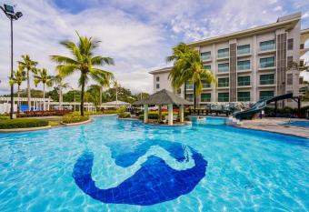 Widus Hotel Clark has Balcony rooms