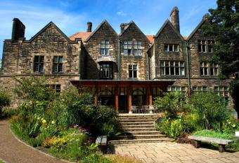 Jesmond Dene House has Balcony rooms