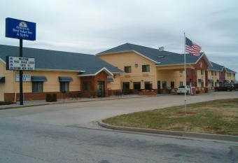 Americas Best Value Inn and Suites - Nevada has Smoking rooms