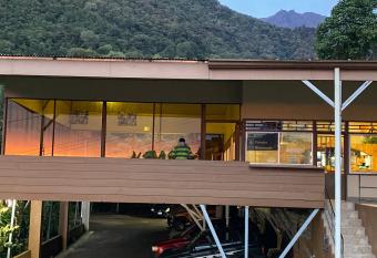 Hotel Uran allows 18 year olds to book a room