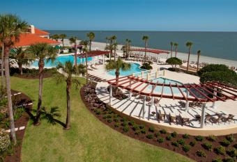The King and Prince Beach & Golf Resort has Balcony rooms