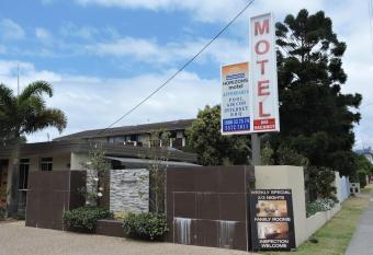 Horizons Motel allows 18 year olds to book a room