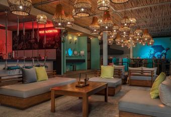 Mayan Monkey Los Cabos - Social Hotel has Balcony rooms