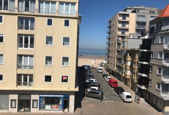 RUyi has Balcony rooms