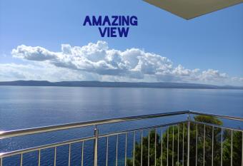 Villa Orada has Balcony rooms