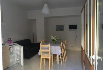 La coccinella allows 18 year olds to book a room