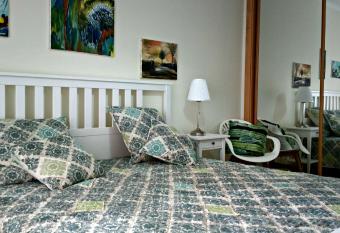 Santa Luzia Dream has Balcony rooms