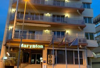 Hotel Iberflat Marynton allows 18 year olds to book a room