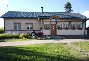 Tuukkalan Tila B&B allows 18 year olds to book a room