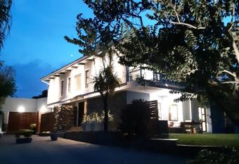 The Hillcrest Guesthouse allows 18 year olds to book a room