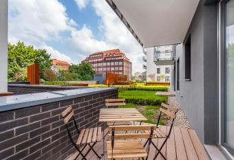 Golden Apartments has Balcony rooms