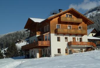 Genusshof Mesner Aktiv has Balcony rooms