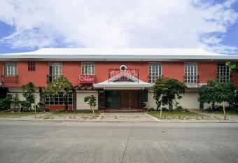 OYO 579 Anisabel Suites allows 18 year olds to book a room