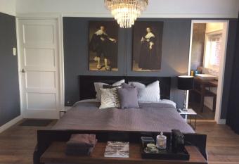 Florentino has Balcony rooms