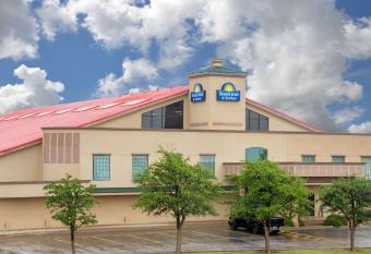 Days Inn by Wyndham Lubbock South has Smoking rooms