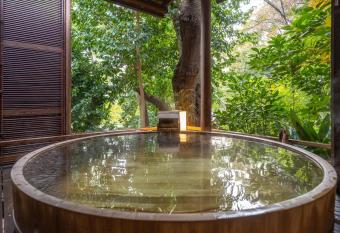 Jinya allows 18 year olds to book a room