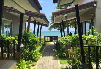 Dang Sea Beach Resort - SHA has Balcony rooms