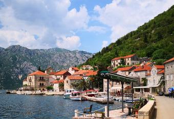 Marina House has Balcony rooms