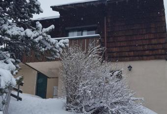 8 rue du bac has Balcony rooms