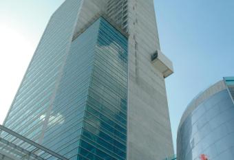 Decapolis Hotel Panama City allows 18 year olds to book a room