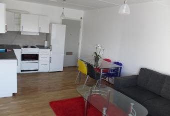 Eremitageparken allows 18 year olds to book a room