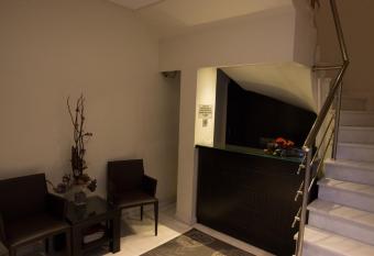 Hotel Niki allows 18 year olds to book a room