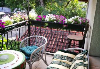 Hotel Paradise has Balcony rooms