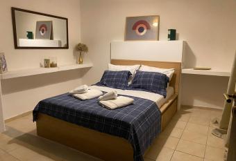 Popi s Apartment has Balcony rooms