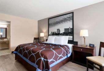 Super 8 by Wyndham Gulfport Airport NW/Near Biloxi has Smoking rooms