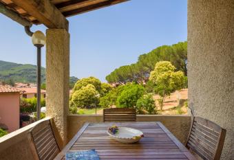 Sagittarius 1 has Balcony rooms