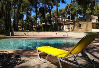 Theodora Sani Villa has Balcony rooms