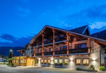 Hotel Brunnerhof has Balcony rooms