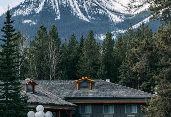 Mountaineer Lodge allows 18 year olds to book a room