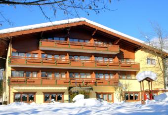 Parkhotel Kirchberg has Balcony rooms