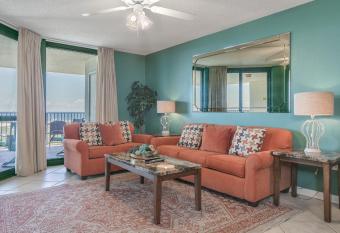 Phoenix VI Resort has Balcony rooms