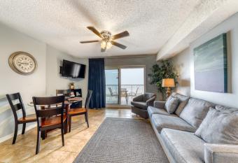 Royal Palms has Balcony rooms