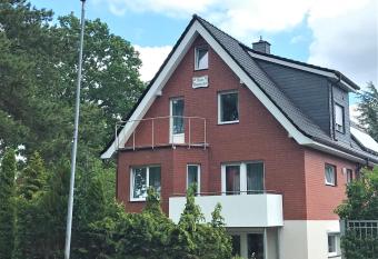 Haus Sonnenschein has Balcony rooms