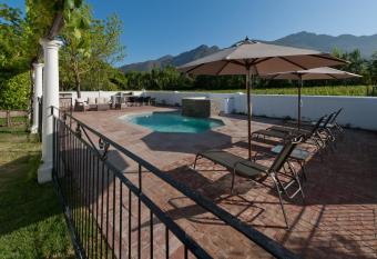 La Galiniere Guest Cottages allows 18 year olds to book a room