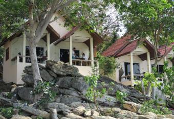 Sunrise Villas Seaview has Balcony rooms