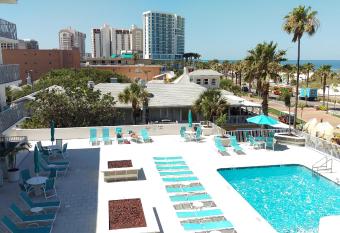 The Beachview Inn Clearwater Beach has Balcony rooms