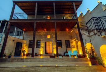 Sendian-guesthouse has Balcony rooms