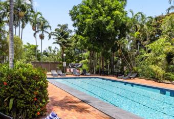 Frontier Hotel Darwin allows 18 year olds to book a room