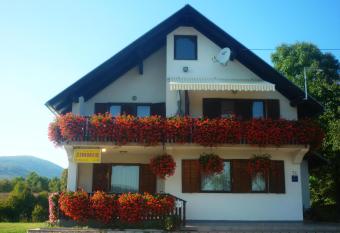 House Anamarija has Balcony rooms